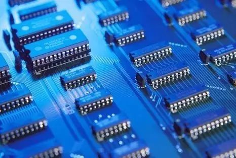 保护传感器等电子元器件的新型超高真空壳体——重塑其他传感器的环境耐受极限